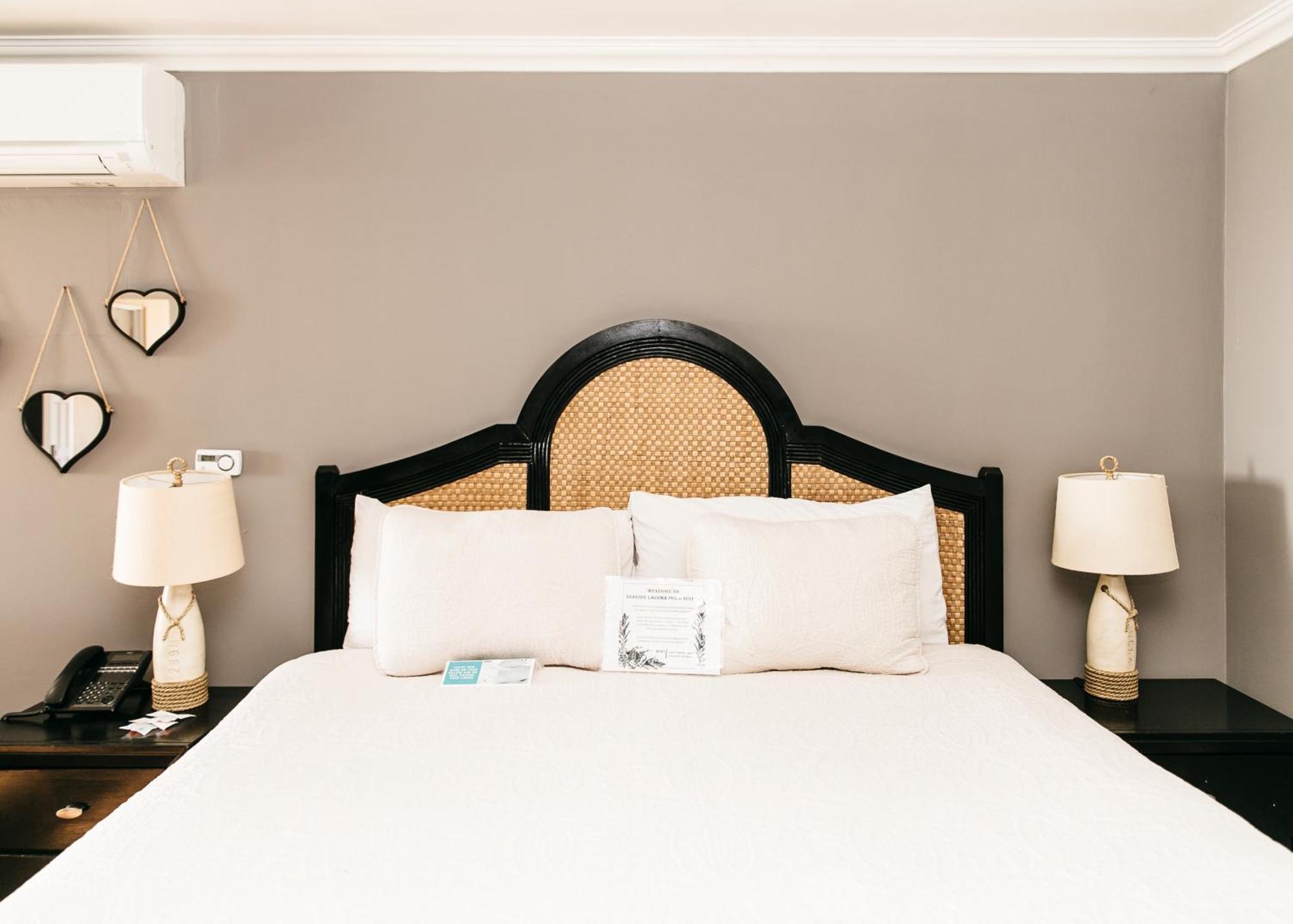 Seaside Laguna Inn & Suites Лагуна Бийч Стая снимка